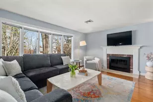 19 Duggan Dr, Framingham, MA 01702 - Photo 6