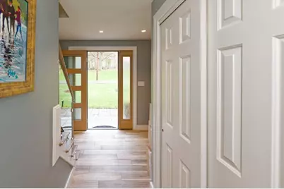 62 Ledgewood Rd, Framingham, MA 01701 - Photo 2