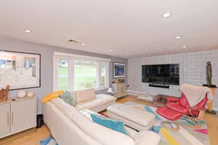 62 Ledgewood Rd, Framingham, MA 01701 - Photo 4