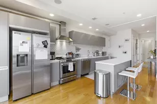 171 W Fourth St, Boston, MA 02127 - Photo 4