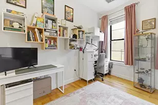 171 W Fourth St, Boston, MA 02127 - Photo 16