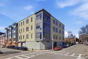 171 W Fourth St, Boston, MA 02127 - Photo 24