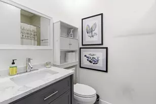 171 W Fourth St, Boston, MA 02127 - Photo 18