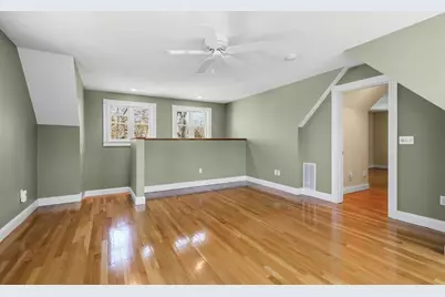 31 Hillside Ave, Falmouth, MA 02556 - Photo 18