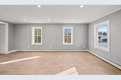 31 Dexter St, Methuen, MA 01844 - Photo 22