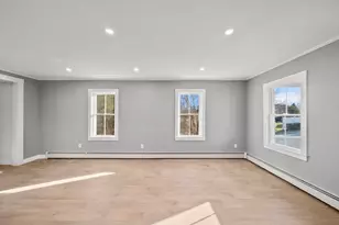 31 Dexter St, Methuen, MA 01844 - Photo 22