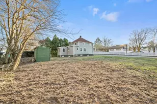 31 Dexter St, Methuen, MA 01844 - Photo 28