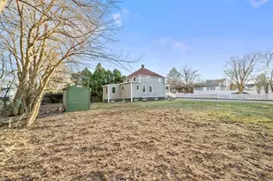 31 Dexter St, Methuen, MA 01844 - Photo 28