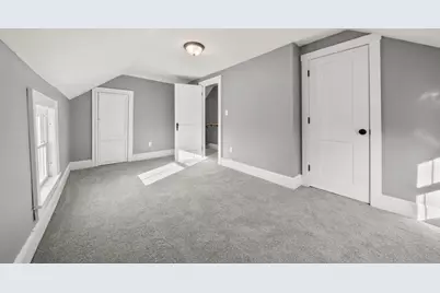 31 Dexter St, Methuen, MA 01844 - Photo 16