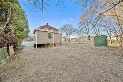 31 Dexter St, Methuen, MA 01844 - Photo 26