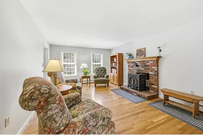 26 Longfellow Dr, Franklin, MA 02038 - Photo 16