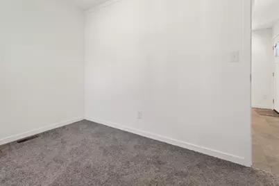 98 Newbury #2B, Danvers, MA 01923 - Photo 22