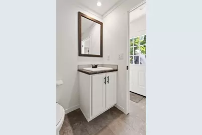 98 Newbury #2B, Danvers, MA 01923 - Photo 28