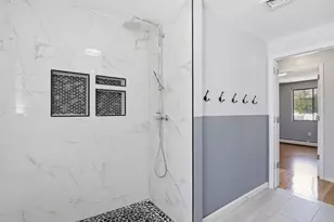 69 Lake St, Shrewsbury, MA 01545 - Photo 18