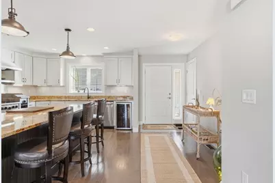 24 Carriage Ln #24, Duxbury, MA 02332 - Photo 4