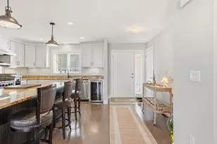 24 Carriage Ln, Duxbury, MA 02332 - Photo 4