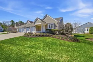 24 Carriage Ln, Duxbury, MA 02332 - Photo 2