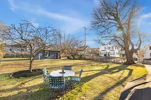 301 Upham St, Melrose, MA 02176 - Photo 30