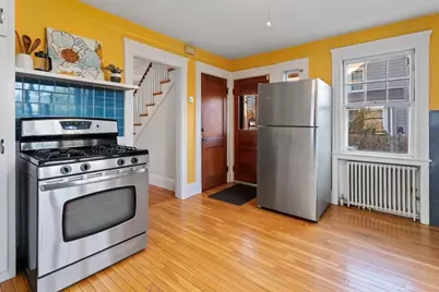 301 Upham Street, Melrose, MA 02176 - Photo 18