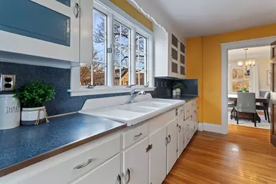 301 Upham Street, Melrose, MA 02176 - Photo 16