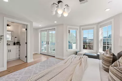 7 Dane St #D, Somerville, MA 02143 - Photo 10