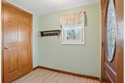 11 Elmwood Terrace #A, Millbury, MA 01527 - Photo 6