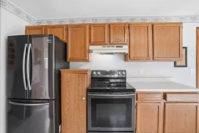 11 Elmwood Terrace #A, Millbury, MA 01527 - Photo 14