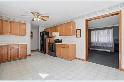 11 Elmwood Terrace #A, Millbury, MA 01527 - Photo 10