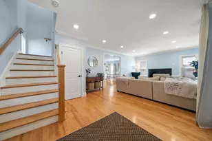 11 Birchbrow Ave, Weymouth, MA 02191 - Photo 2