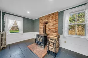 63 S Hampton, Amesbury, MA 01913 - Photo 24