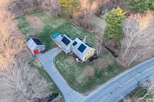 63 S Hampton, Amesbury, MA 01913 - Photo 2