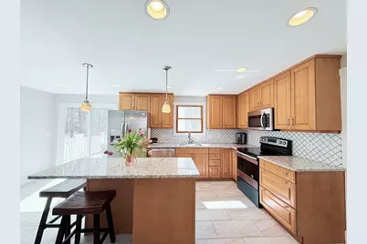 6 Sunrise Ave, Auburn, MA 01501 - Photo 4