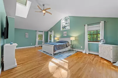 6 Sunrise Ave, Auburn, MA 01501 - Photo 12