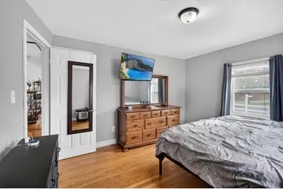 44 Oak St, Billerica, MA 01862 - Photo 16