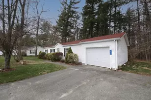 1307 Blueberry Cir, Middleborough, MA 02346 - Photo 32