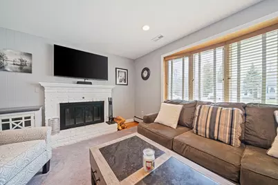 55 Benjamin Drive, Attleboro, MA 02703 - Photo 8