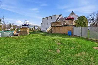 19 Salem St, West Springfield, MA 01089 - Photo 30