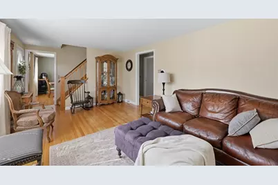 19 Salem St, West Springfield, MA 01089 - Photo 12