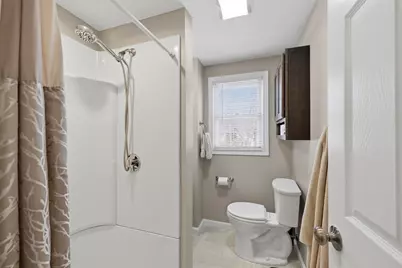 19 Salem St, West Springfield, MA 01089 - Photo 14