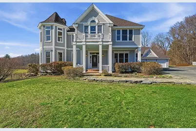 365 Middle St, Amherst, MA 01002 - Photo 1