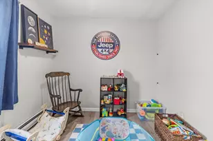 79 Nancy St, New Bedford, MA 02745 - Photo 14