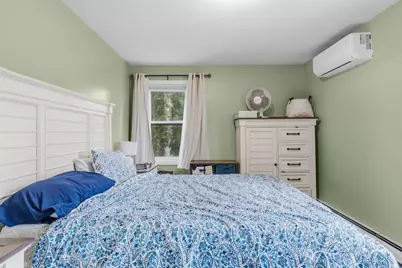 79 Nancy St, New Bedford, MA 02745 - Photo 10