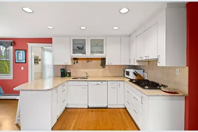 49 Ocean View Road, Swampscott, MA 01907 - Photo 8