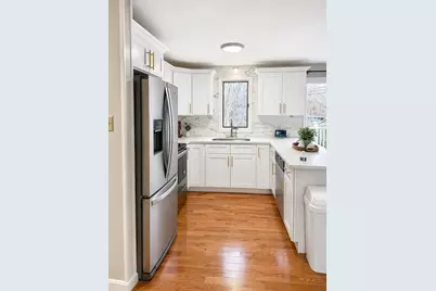 3 Muriel Ln, Falmouth, MA 02536 - Photo 8
