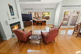 17 Apple Valley Dr, Sharon, MA 02067 - Photo 4