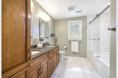 36 Lindsay Lane, Reading, MA 01867 - Photo 28