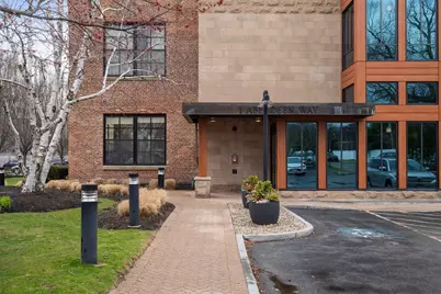 1 Aberdeen Way #109, Cambridge, MA 02138 - Photo 18