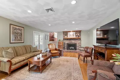 42 Canterbury Street, Andover, MA 01810 - Photo 14