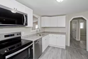 234 Mapleshade Ave, East Longmeadow, MA 01028 - Photo 28