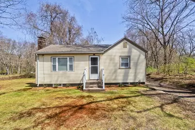 234 Mapleshade Ave, East Longmeadow, MA 01028 - Photo 18